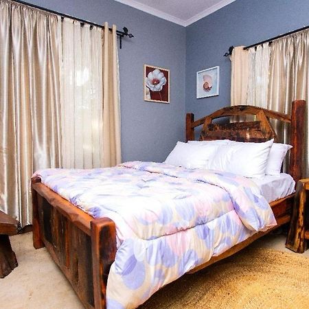 Moshi Urban Hostel And Backpackers Экстерьер фото
