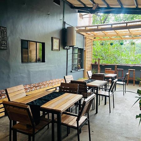 Moshi Urban Hostel And Backpackers Экстерьер фото