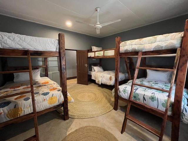 Moshi Urban Hostel And Backpackers Экстерьер фото