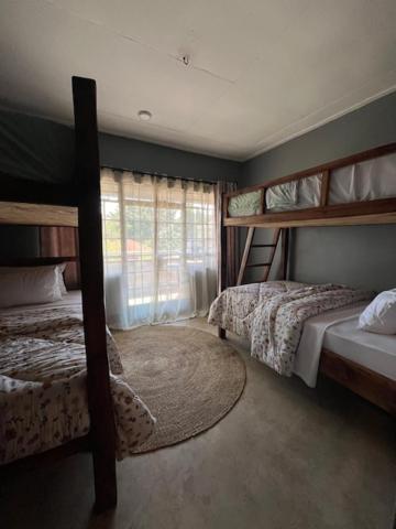 Moshi Urban Hostel And Backpackers Экстерьер фото