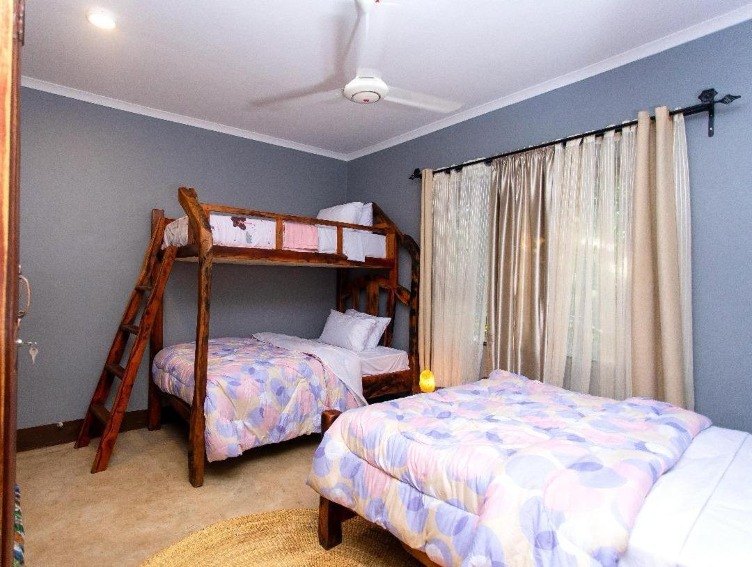 Moshi Urban Hostel And Backpackers Экстерьер фото