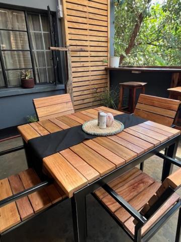 Moshi Urban Hostel And Backpackers Экстерьер фото