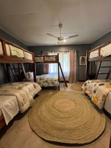 Moshi Urban Hostel And Backpackers Экстерьер фото